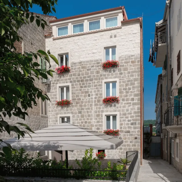 Billede av hotellet Mediterra residence - nummer 1 af 10
