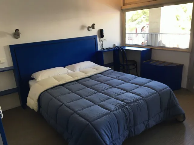 Billede av hotellet Hôtel Les Rives Bleues - nummer 1 af 49