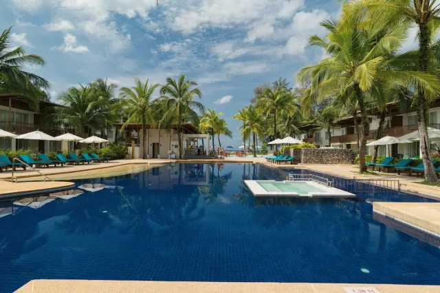 Billede av hotellet The Briza Beach Resort Khaolak - nummer 1 af 100