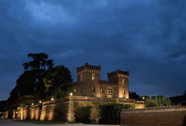 Hotellbilder av Relais Castello Bevilacqua - nummer 1 av 64