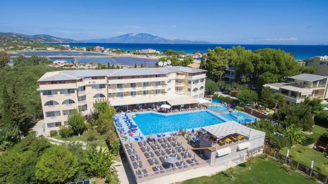 Billede av hotellet Koukounaria Hotel & Suites - nummer 1 af 10