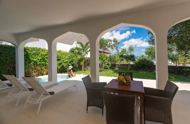 Hotellbilder av Konokono Beach Resort and Isaraya Over Water Villa - nummer 1 av 100