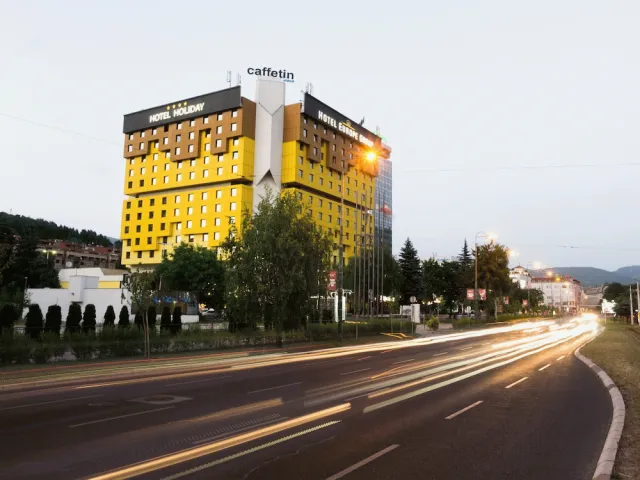Billede av hotellet Hotel Holiday - nummer 1 af 49