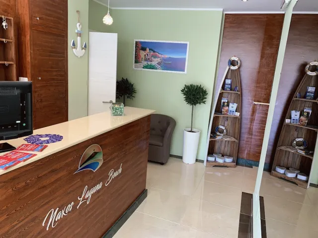 Hotellbilder av Naxos Laguna Beach - nummer 1 av 22