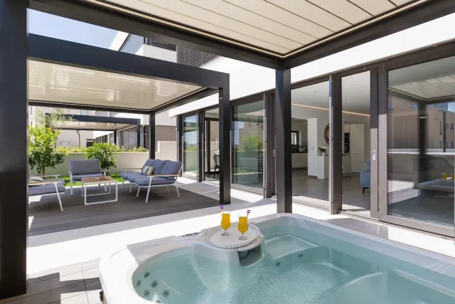 Billede av hotellet Shell Luxury Residences - nummer 1 af 10