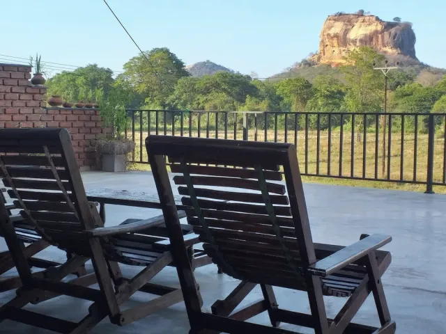 Hotellbilder av Hotel kashyapa Kingdom view - nummer 1 av 17