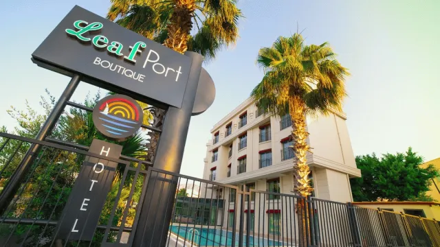 Billede av hotellet Leaf Port Hotel - nummer 1 af 10