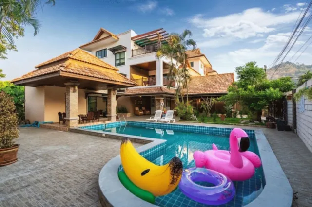 Hotellbilder av Angel Pool Villa Phuket - nummer 1 av 100