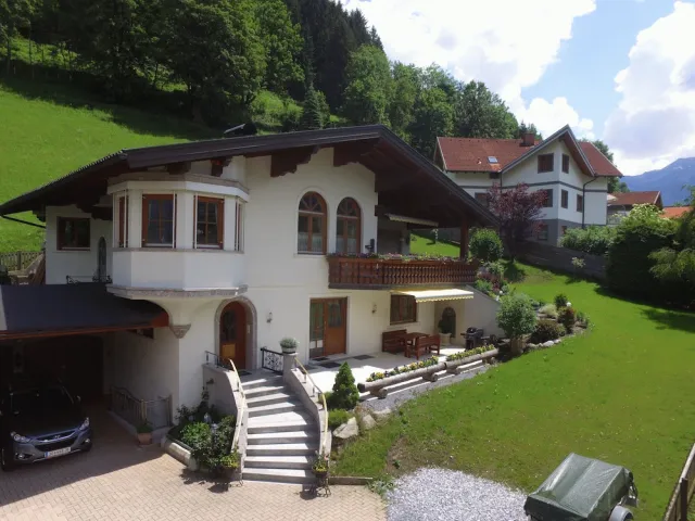 Hotellbilder av Apartment in Bad Hofgastein With Sauna - nummer 1 av 10
