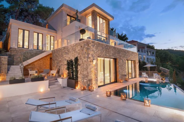 Billede av hotellet Luxury Villa Silent with Infinity Pool - nummer 1 af 84