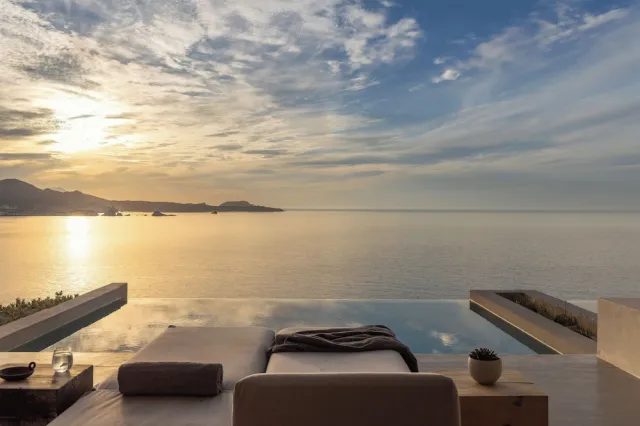 Billede av hotellet Domes White Coast Milos, Small Luxury Hotels of the World – Adults Only - nummer 1 af 10