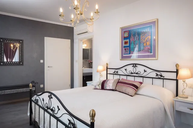 Billede av hotellet Romantic Luxury Rooms - nummer 1 af 10