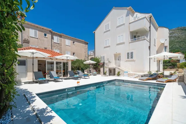 Billede av hotellet Apartments Villa Key - nummer 1 af 100