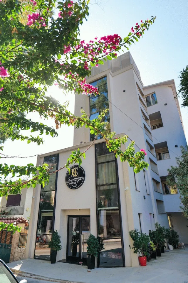 Hotellbilder av Hotel Semajo - nummer 1 av 72