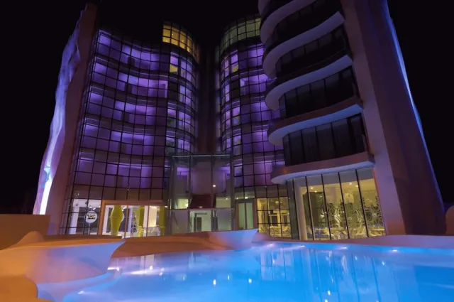 Hotellbilder av i-Suite Hotel - nummer 1 av 60