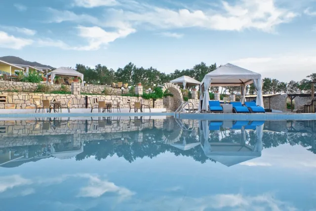 Billede av hotellet Lassion Golden Bay by Checkin - nummer 1 af 53