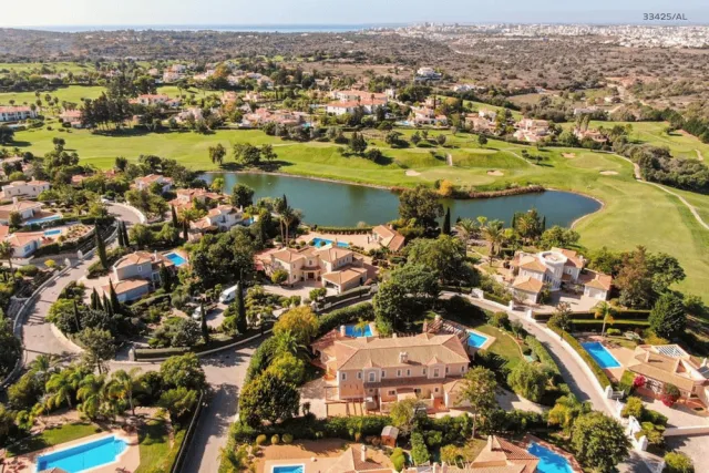 Billede av hotellet Pestana Carvoeiro Golfe - AL - nummer 1 af 100