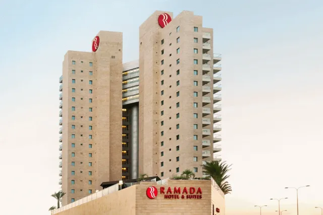 Billede av hotellet Ramada Hotel & Suites by Wyndham Netanya - nummer 1 af 80