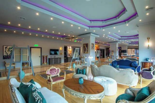 Billede av hotellet Hotel Phoenicia Express - nummer 1 af 42
