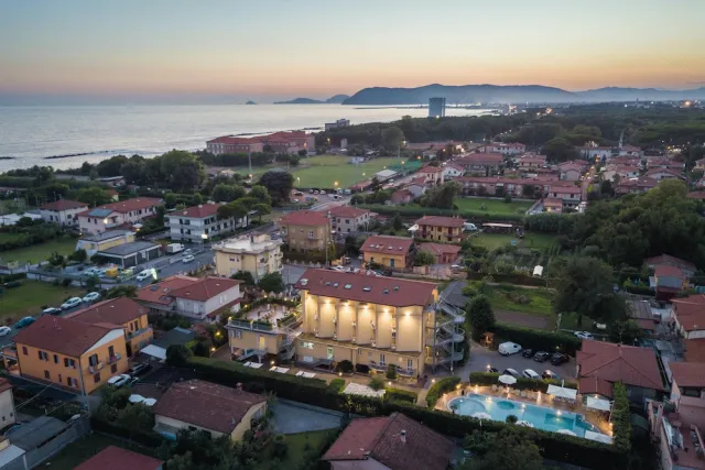 Hotellbilder av Hotel Villa Tiziana - nummer 1 av 100