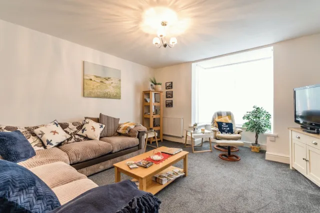 Billede av hotellet 2br-sleeps5-privategarden-freeparking-pets - nummer 1 af 29