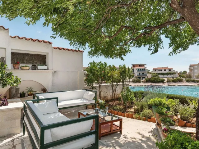 Billede av hotellet Beach Front Vacation Home, Private Beach, Boat Rental - nummer 1 af 33