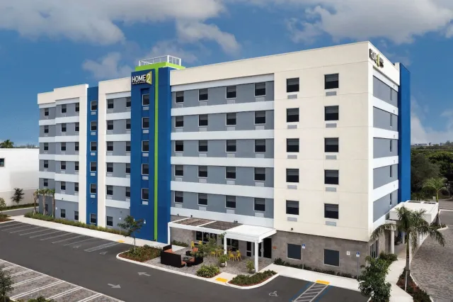Billede av hotellet Home2 Suites by Hilton Miami Doral West Airport - nummer 1 af 53