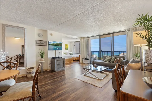 Hotellbilder av Beautifully Renovated 32nd Floor Deluxe Ocean View Waikiki Condo by Koko Resort Vacation Rentals - nummer 1 av 26