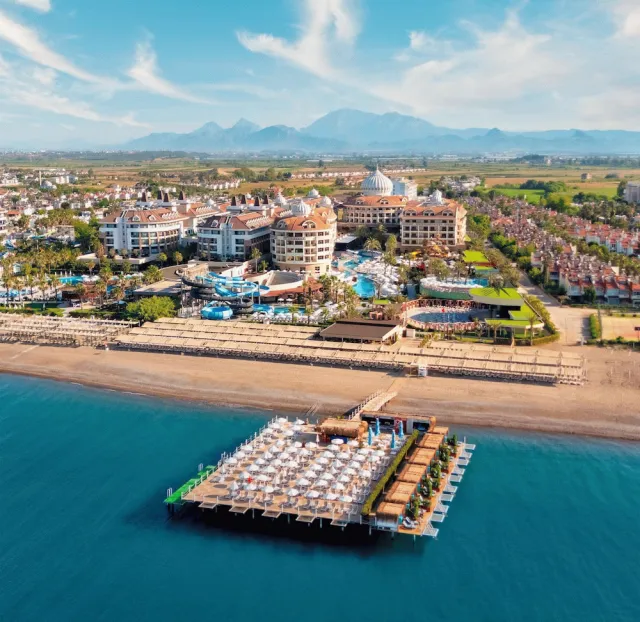 Hotellbilder av Kirman Belazur Resort & Spa - - nummer 1 av 100