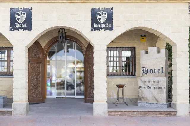 Billede av hotellet Hotel Plaza del Castillo - nummer 1 af 77