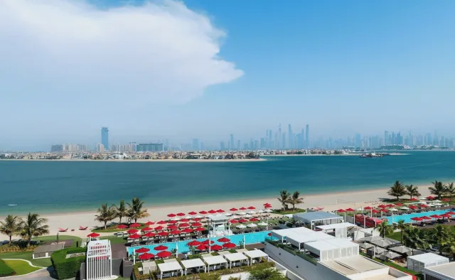 Billede av hotellet Th8 Palm Dubai Beach Resort, Vignette Collection by IHG - nummer 1 af 100