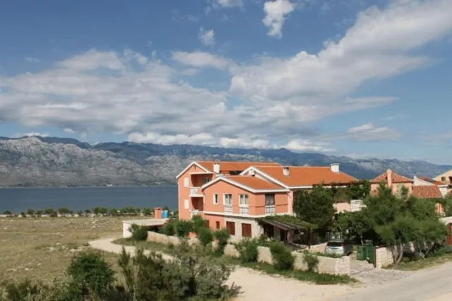 Billede av hotellet Villa ata Razanac - Apartment With sea View - nummer 1 af 20