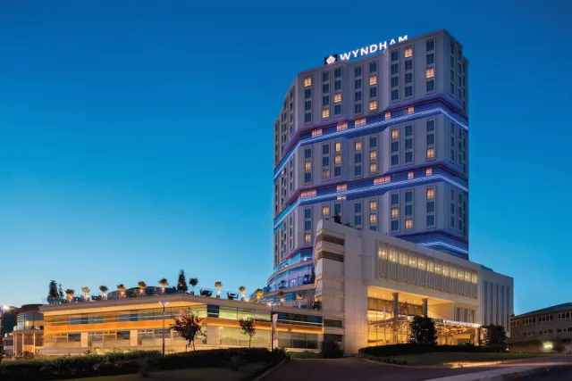 Hotellbilder av Wyndham Grand Istanbul Europe - nummer 1 av 100