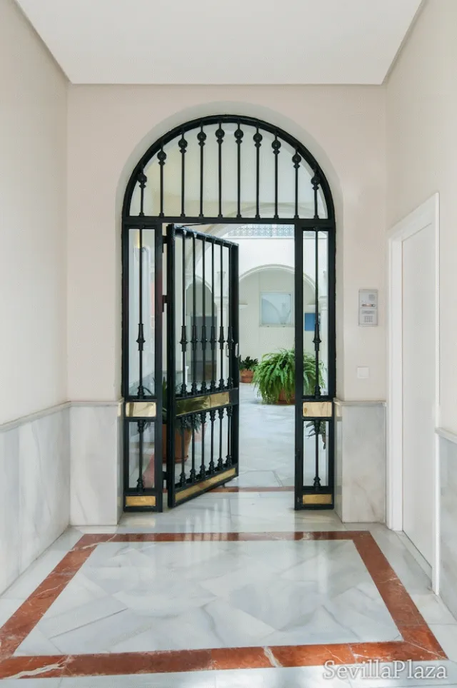 Billede av hotellet Suites Sevilla Plaza Apartamentos - nummer 1 af 10