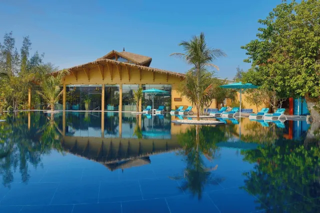 Billede av hotellet Anantara World Islands Dubai Resort - nummer 1 af 100