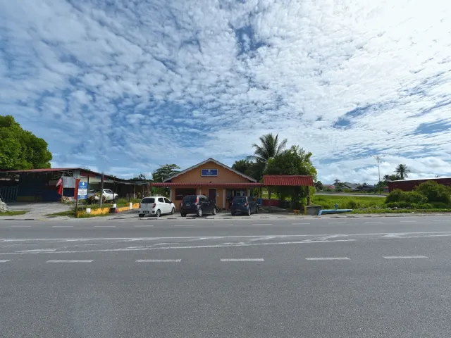 Billede av hotellet OYO 90561 Awan Biru Motel - nummer 1 af 25
