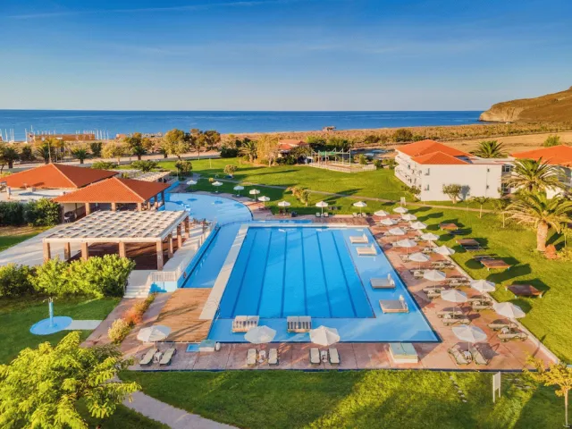 Billede av hotellet Aeolian Village Beach Resort - nummer 1 af 33
