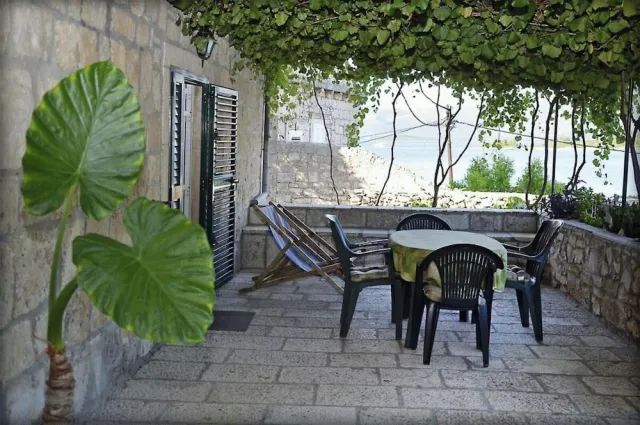Hotellbilder av Apartmani Loredana - 2-bedroom-apartment With Sea View - nummer 1 av 11