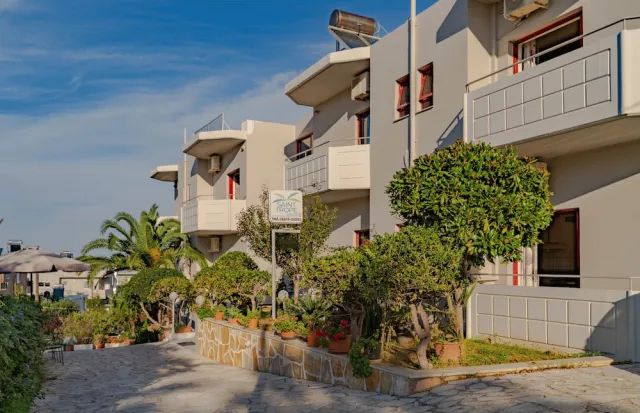 Billede av hotellet Saint-Trope Studios - nummer 1 af 10