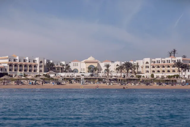 Billede av hotellet Old Palace Sahl Hasheseh - nummer 1 af 10
