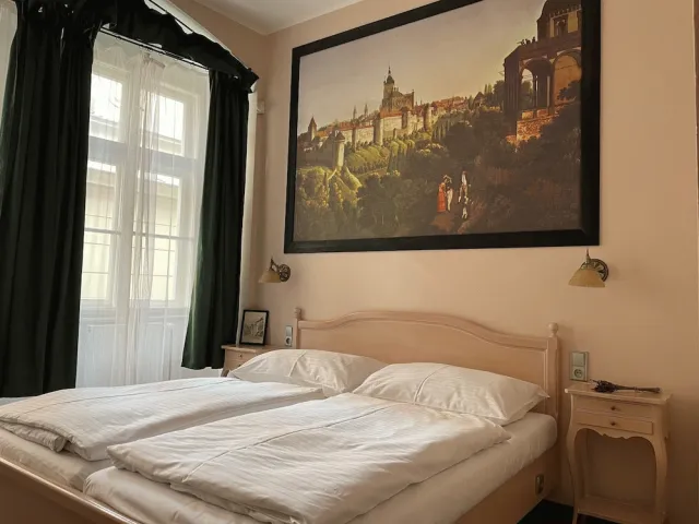 Billede av hotellet U Cervene Zidle - nummer 1 af 10