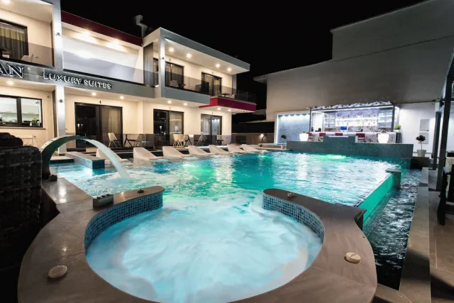 Billede av hotellet AEONIAN LUXURY SUITES - nummer 1 af 46