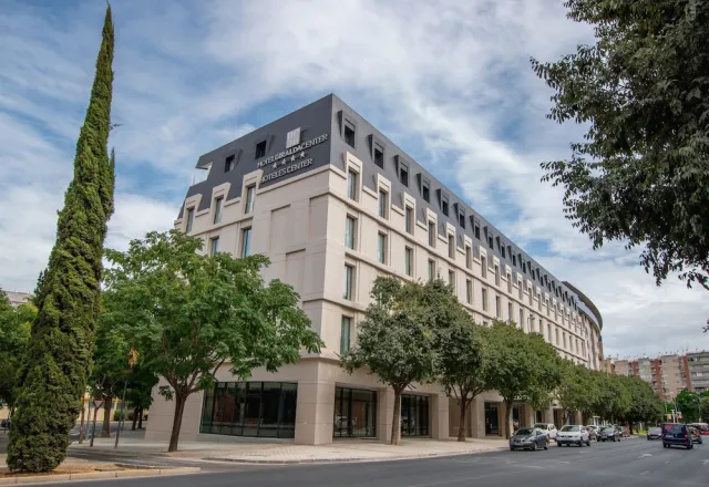 Billede av hotellet Hotel Giralda Center - nummer 1 af 13