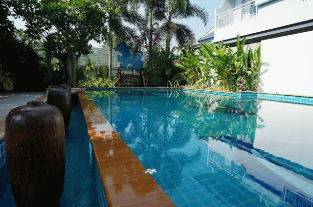 Billede av hotellet Baan Suksiri Hotel - nummer 1 af 10