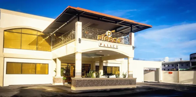 Hotellbilder av Piarco Palace - nummer 1 av 26