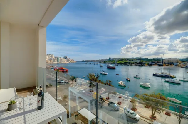 Billede av hotellet Superlative Apartment With Valletta and Harbour Views - nummer 1 af 22