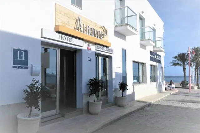 Billede av hotellet Hotel Alboran - nummer 1 af 10