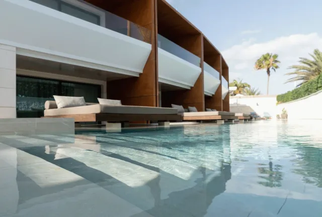 Hotellbilder av TenSuites - nummer 1 av 69