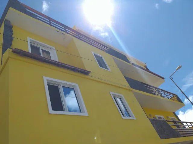 Hotellbilder av The Yellow Flat - Sea View - nummer 1 av 38