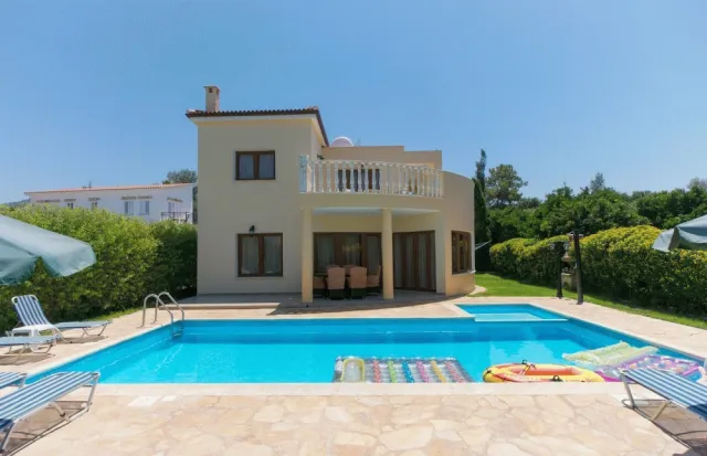 Hotellbilder av Villa Tsikkos Dio in Argaka - nummer 1 av 40